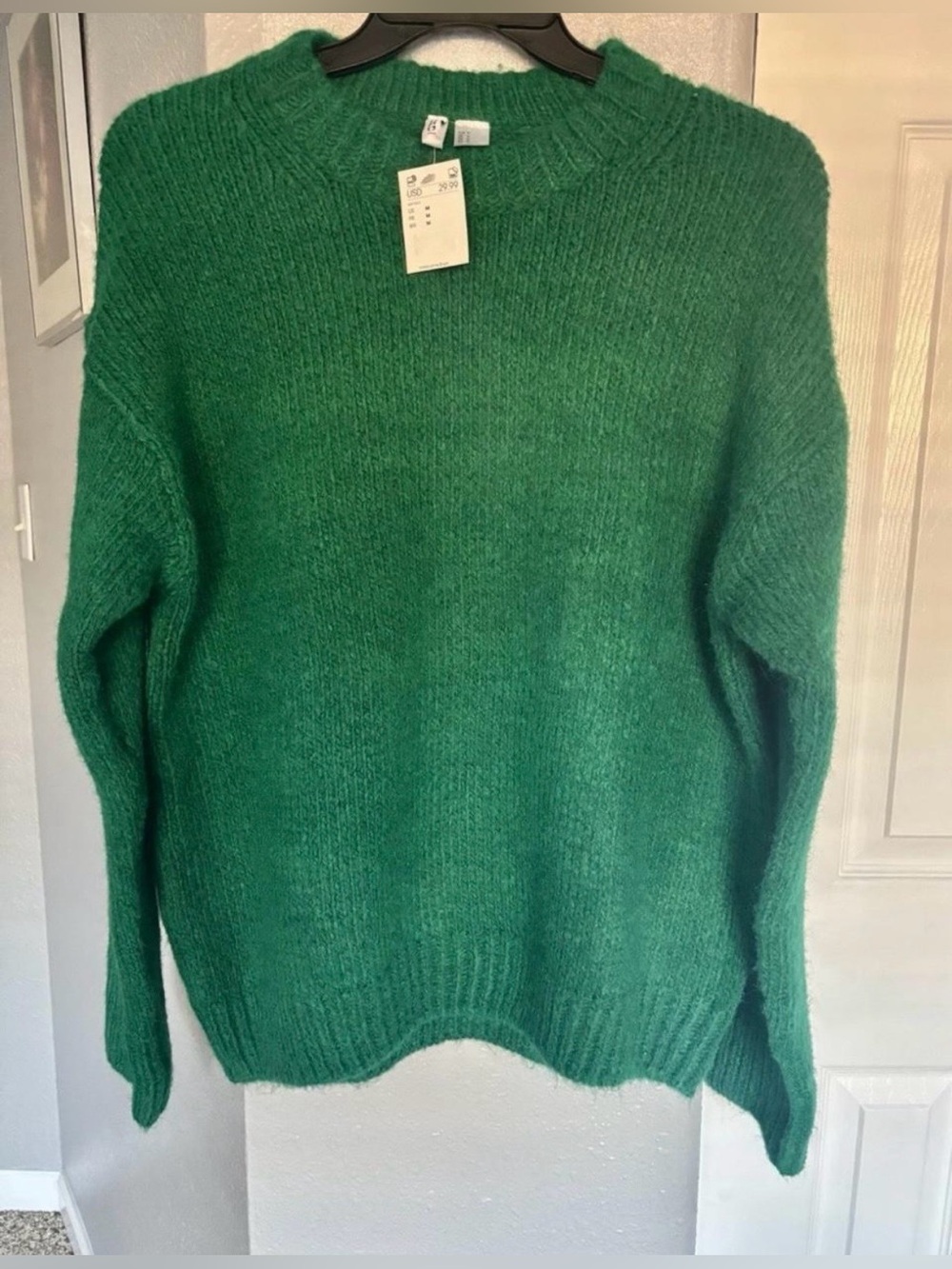 H&M Emerald Green Crew Neck Knit Sweater Size M